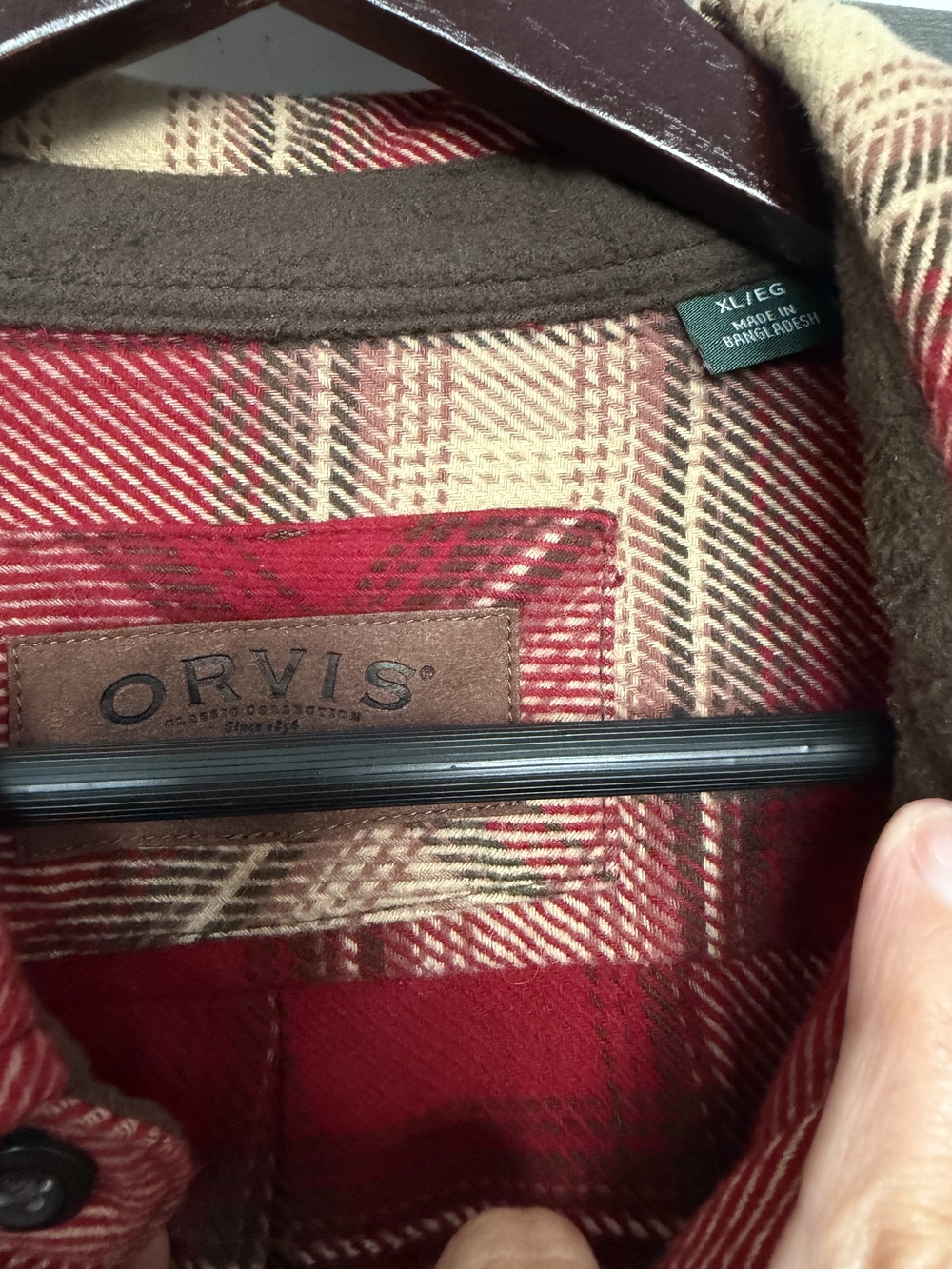 Orvis Men’s XL Red Plaid Flannel Shirt Heavy Cotton Button Front Outdoor - Picture 3 of 4